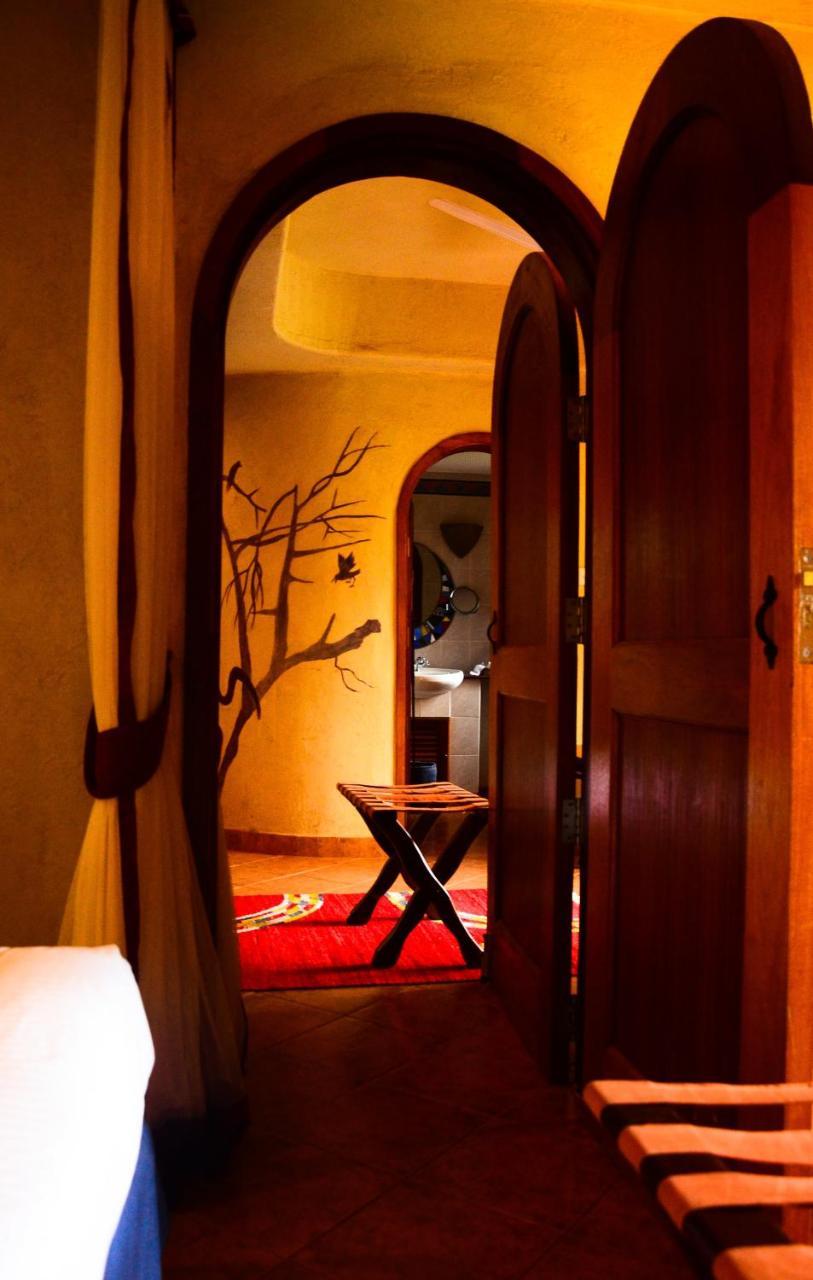 Amboseli Serena Safari Lodge Exterior foto